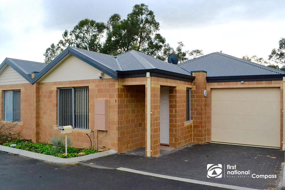 1/38 Astley St, Gosnells, WA 6110