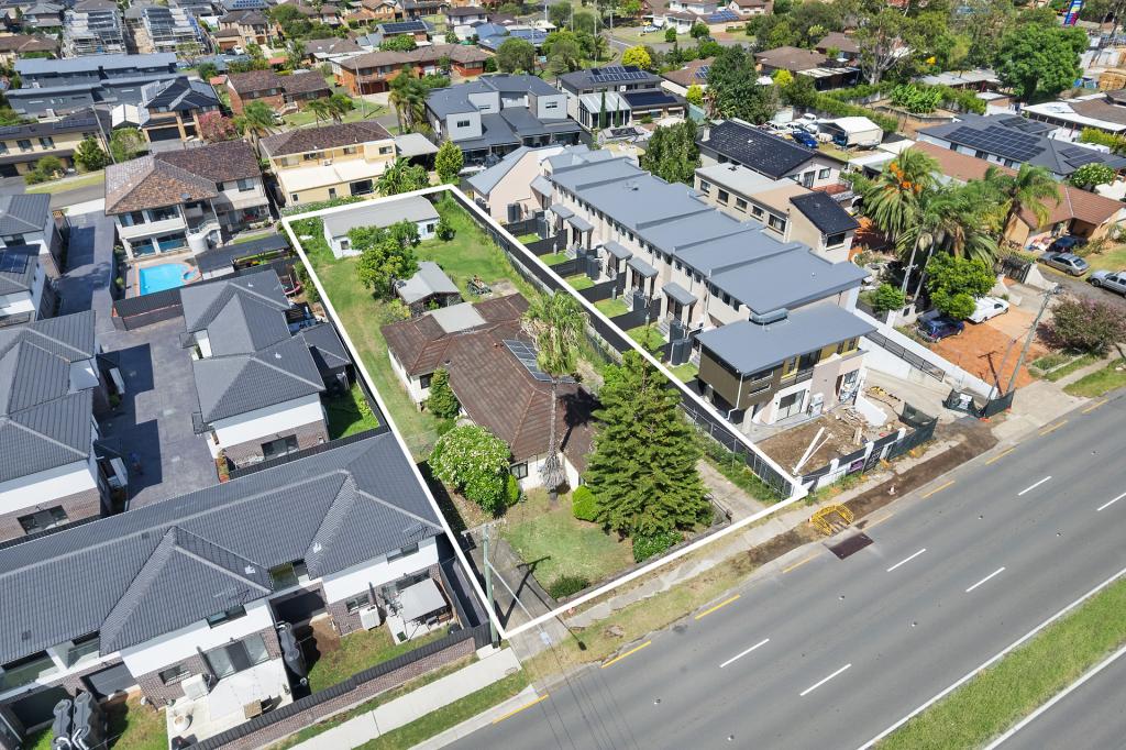 198 Newbridge Rd, Moorebank, NSW 2170