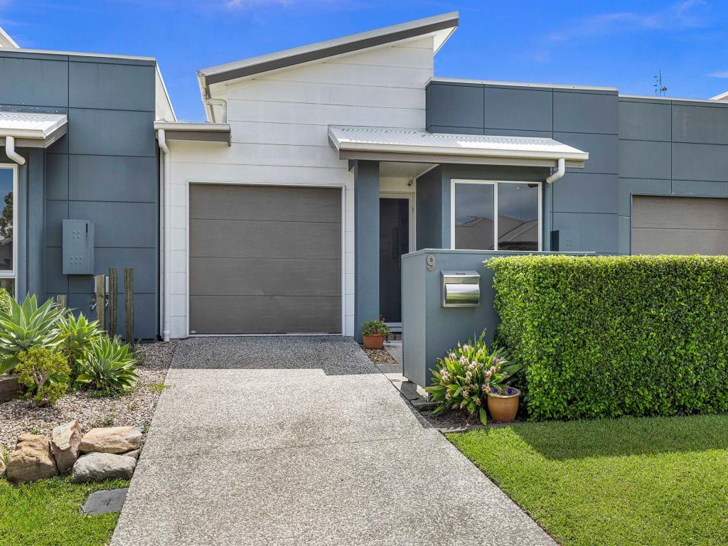 9 Blush St, Caloundra West, QLD 4551