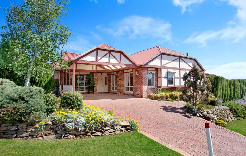 3 Langman Dr, Teringie, SA 5072