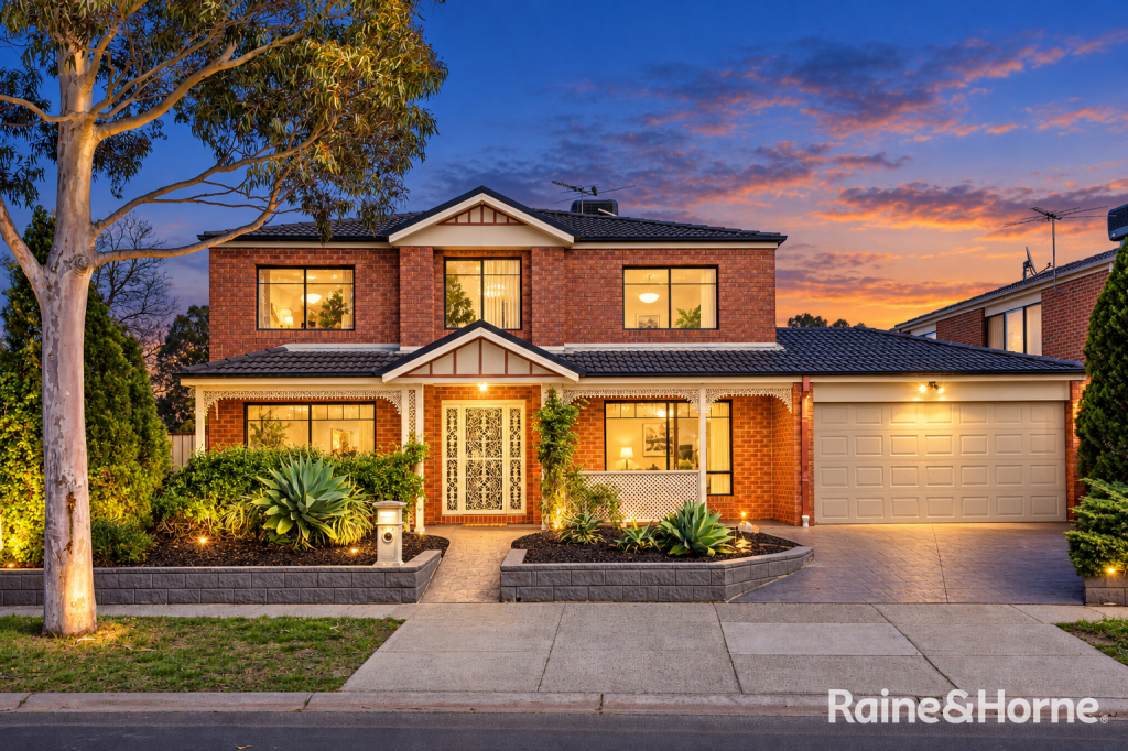 42 LINCOLNE CRES, ROXBURGH PARK, VIC 3064
