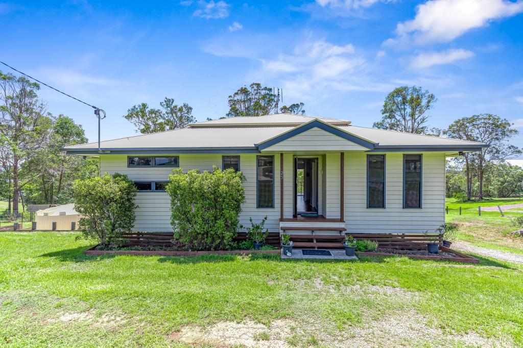 25 Megan Rd, Southside, QLD 4570
