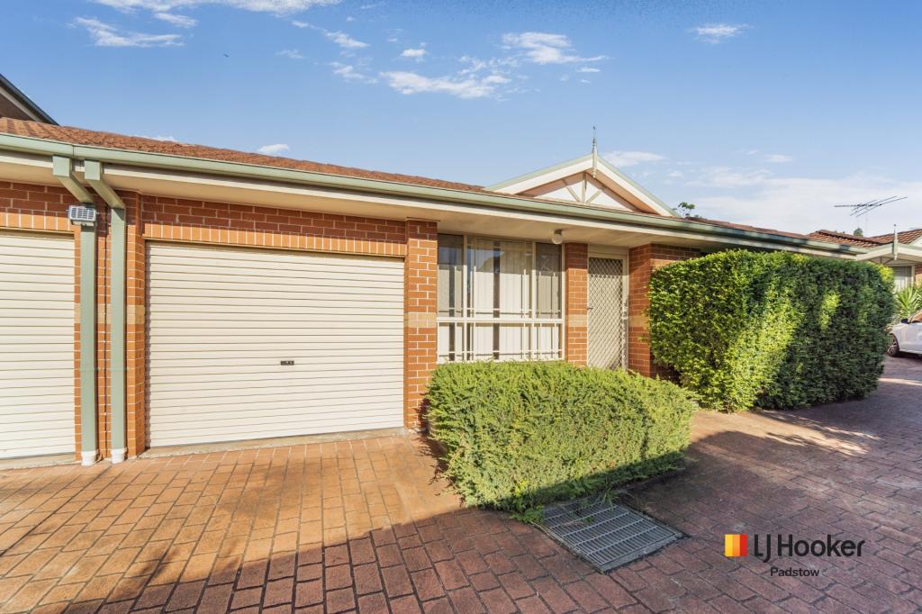 2/55 Maclauren Ave, East Hills, NSW 2213