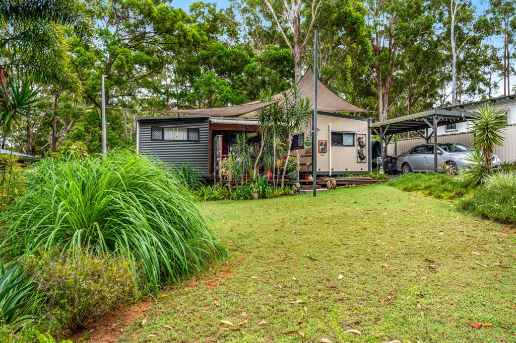 13 Darling St, Russell Island, QLD 4184