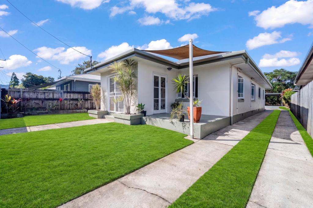 80 Mayers St, Manunda, QLD 4870