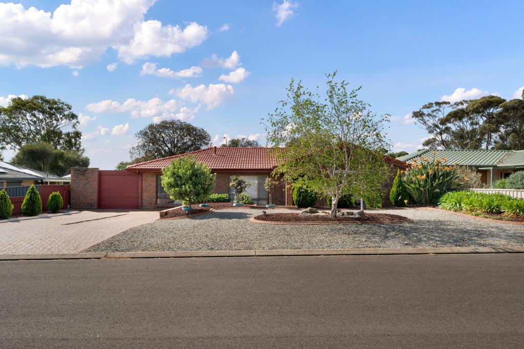 53 Jedna Cl, Craigmore, SA 5114