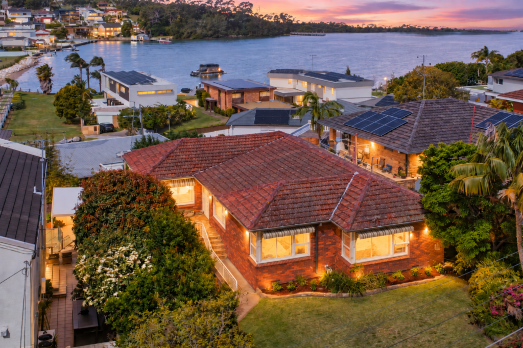 49 Kyle Pde, Kyle Bay, NSW 2221