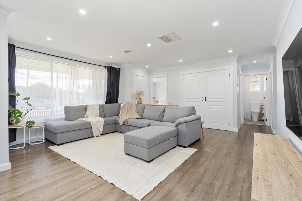 422 Bownds St, Lavington, NSW 2641