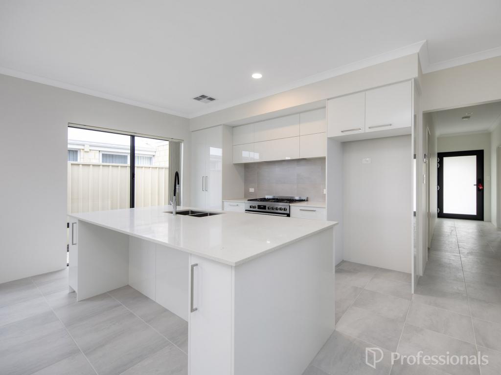 5 AMERICA ST, TWO ROCKS, WA 6037