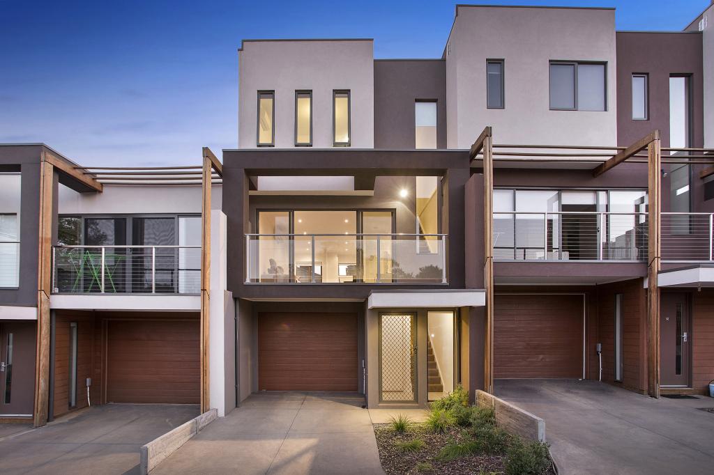 8 Reserve Pl, Notting Hill, VIC 3168