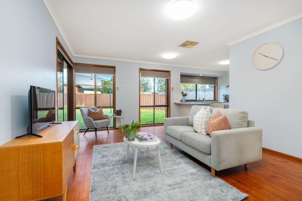 8 DITMANN PL, LAVINGTON, NSW 2641