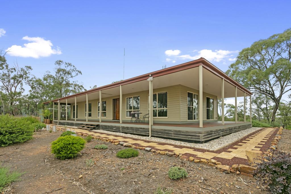 586 Nine Mile South Rd, Nine Mile, VIC 3518