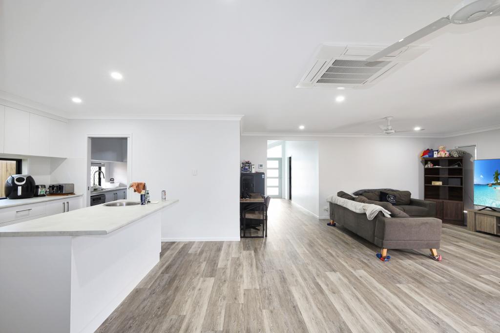 5 Atherton St, Sarina, QLD 4737