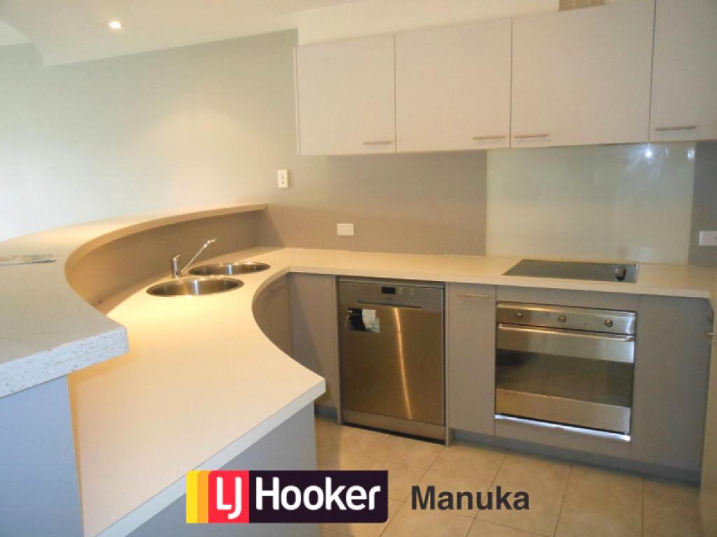 6/2 ELDRIDGE CRES, GARRAN, ACT 2605