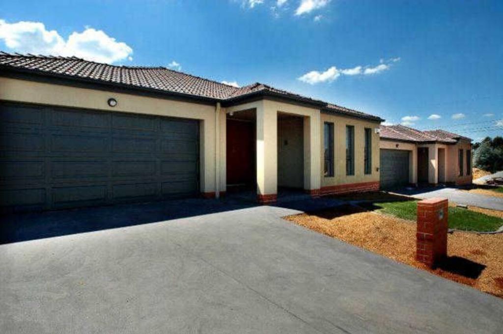 53 Kinloch Cct, Bruce, ACT 2617
