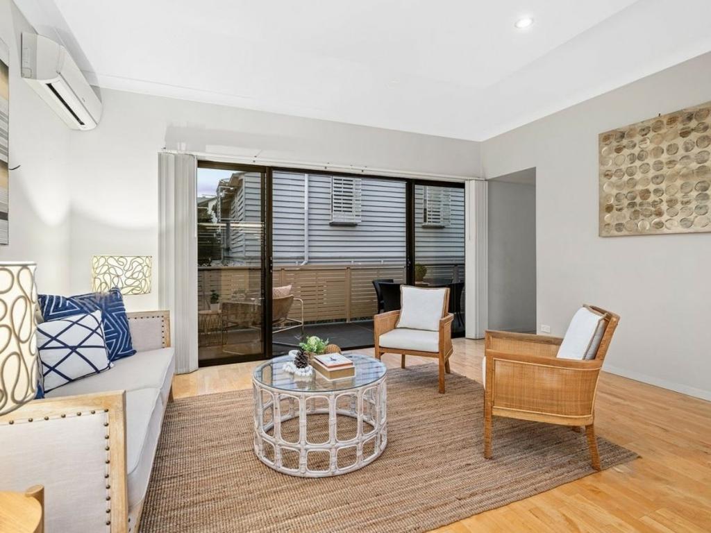 2/47 FRANKLIN ST, ANNERLEY, QLD 4103