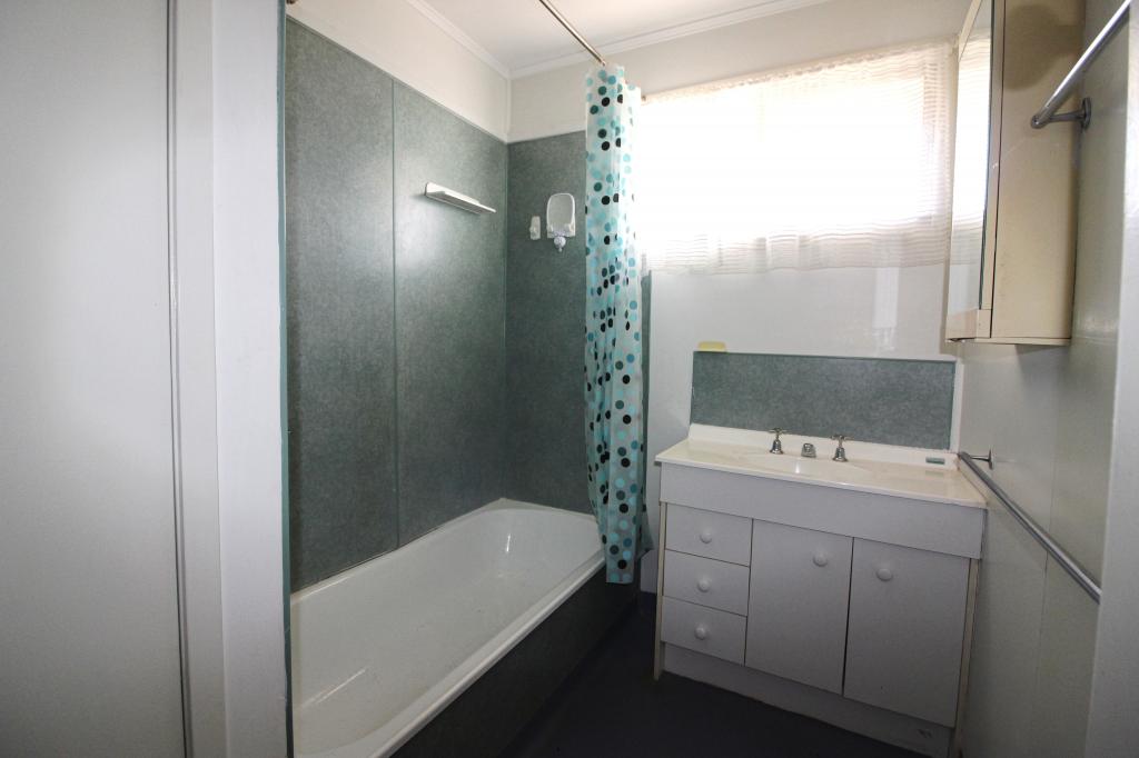 140 Trainor St, Mount Isa, QLD 4825