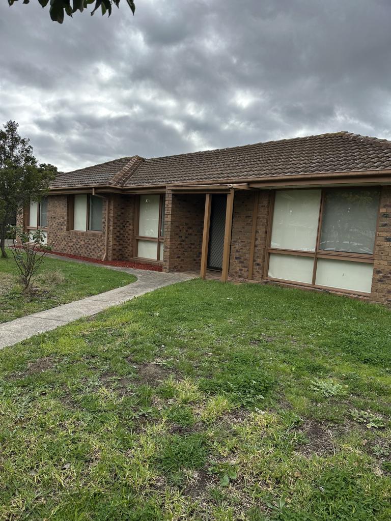 5 Gullane Dr, Sunbury, VIC 3429