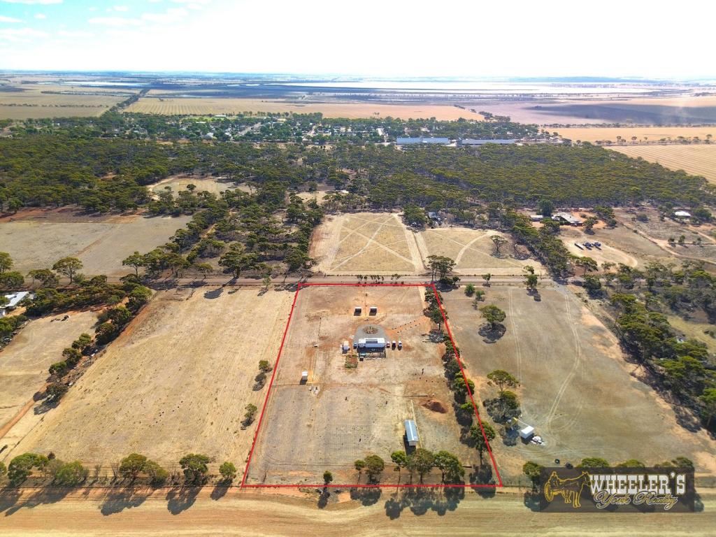 36 Cook St, Kondinin, WA 6367