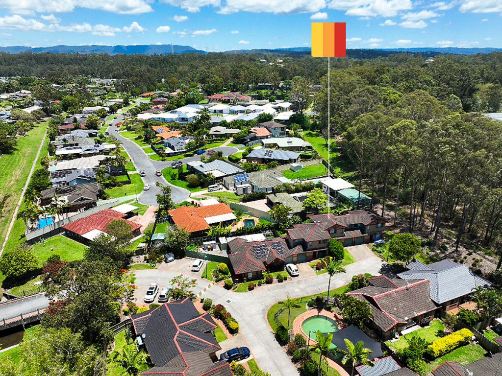 3/18 Batchworth Rd, Molendinar, QLD 4214