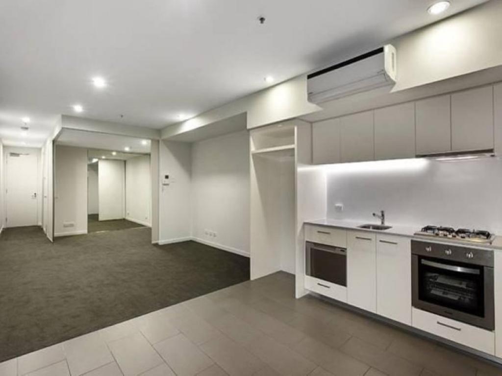 506/632 DONCASTER RD, DONCASTER, VIC 3108