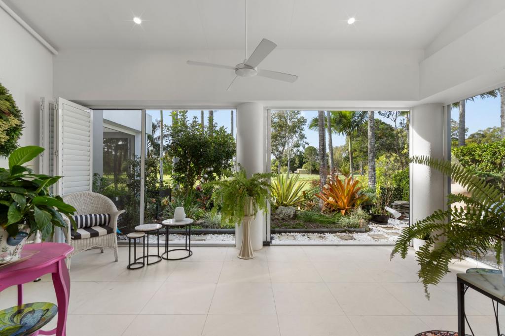 2 BRISTOL FRY/125 SANTA CRUZ BVD, CLEAR ISLAND WATERS, QLD 4226