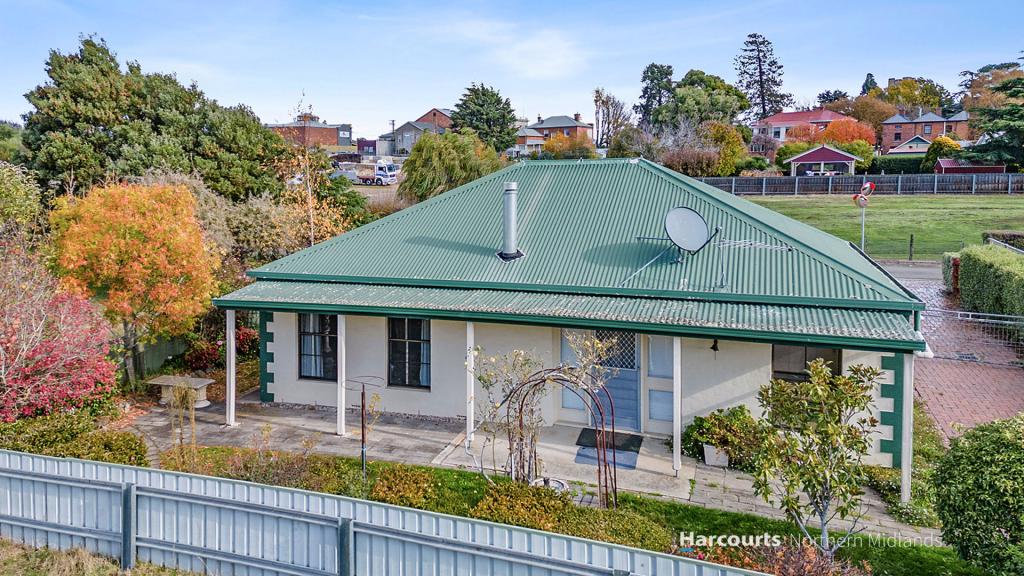 2/6 Lyttleton St, Longford, TAS 7301