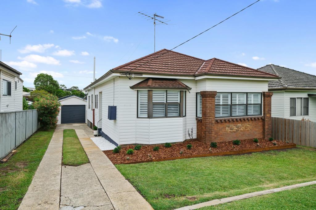 43 Groongal St, Mayfield West, NSW 2304