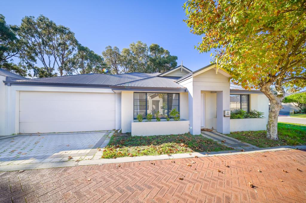 27 YAROOMBA PL, CLARKSON, WA 6030