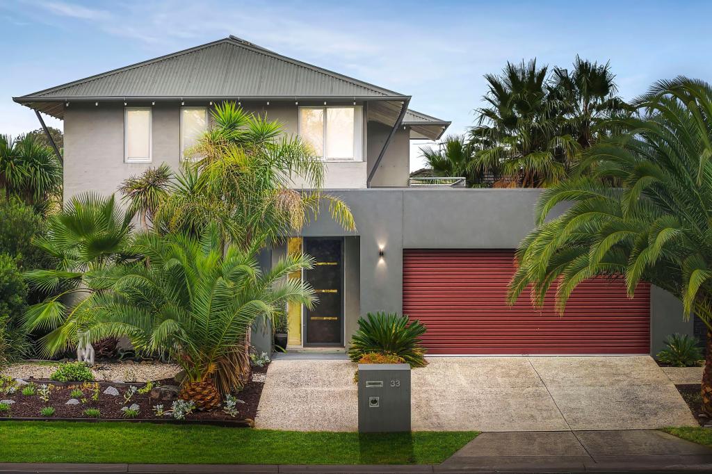 33 Tyrrell Tce, Waterways, VIC 3195
