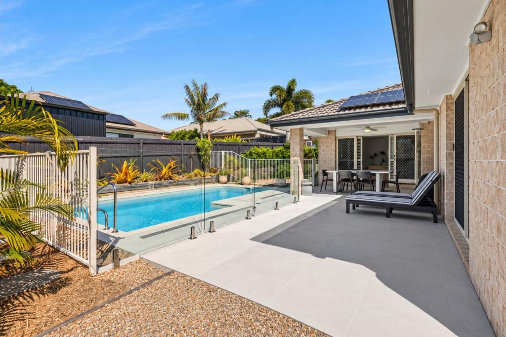 3 Maidstone Cres, Peregian Springs, QLD 4573