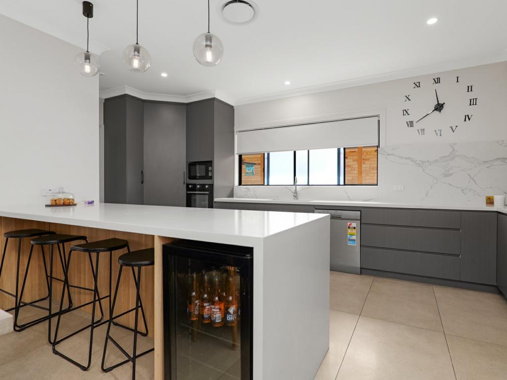 2 Wahgunyah Rd, Nelson Bay, NSW 2315