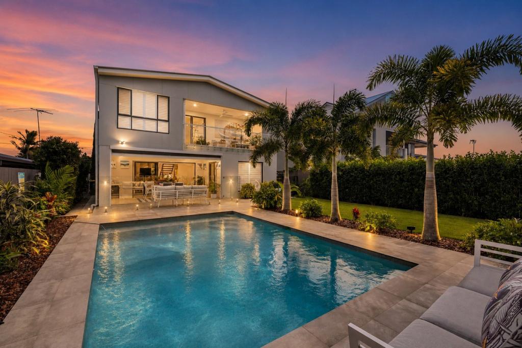 28 Dart St, Redland Bay, QLD 4165