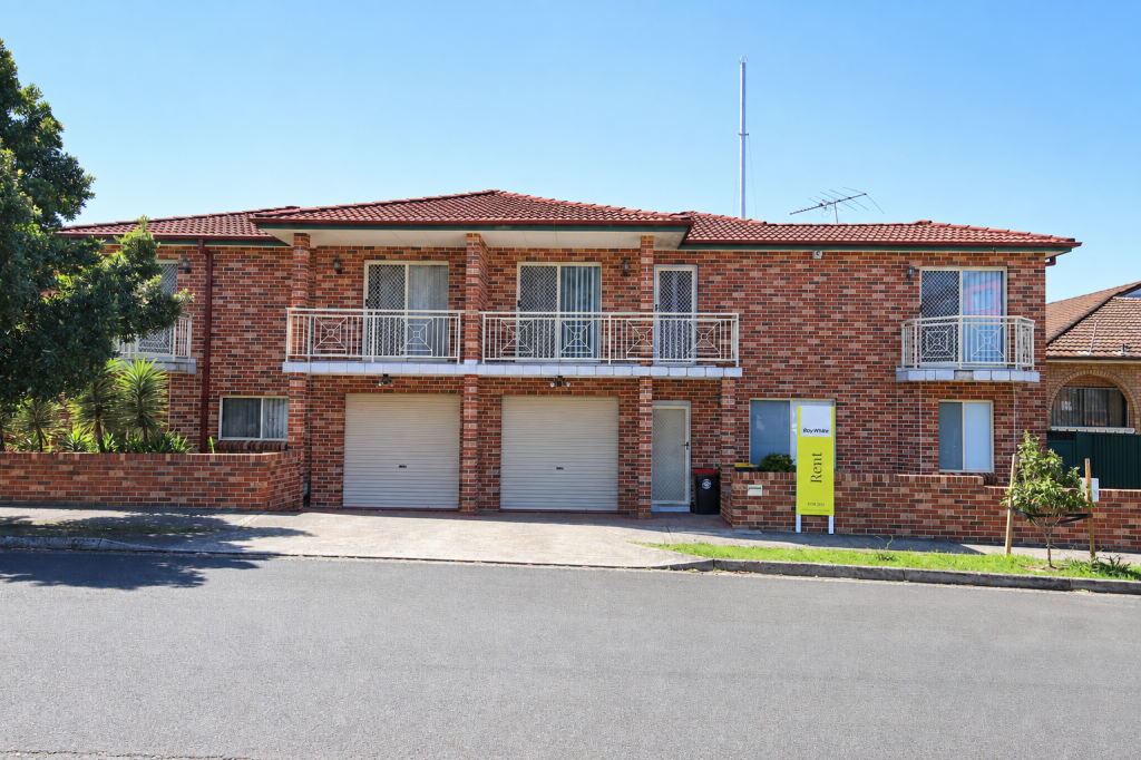 32 Unara St, Campsie, NSW 2194