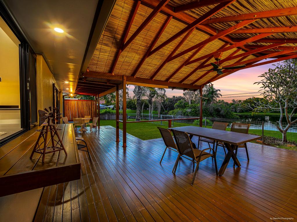 17 Turnbull Ct, Urangan, QLD 4655