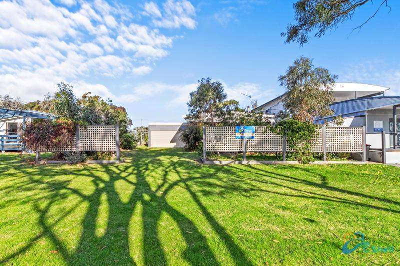 58 Lake St, Loch Sport, VIC 3851