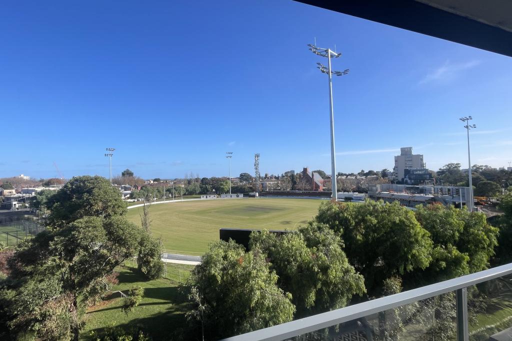 501/6c Evergreen Mews, Armadale, VIC 3143