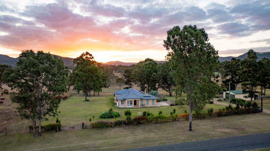 100 Barrett Rd, Widgee, QLD 4570