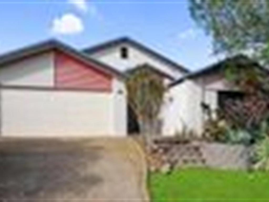 3 Teak Ct, Mount Sheridan, QLD 4868