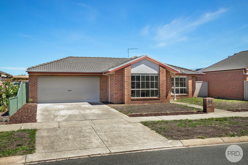 227 Whitelaw Ave, Delacombe, VIC 3356