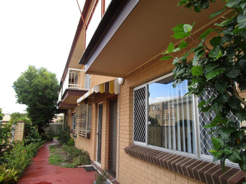 1/4 Thornely Cl, Bellara, QLD 4507