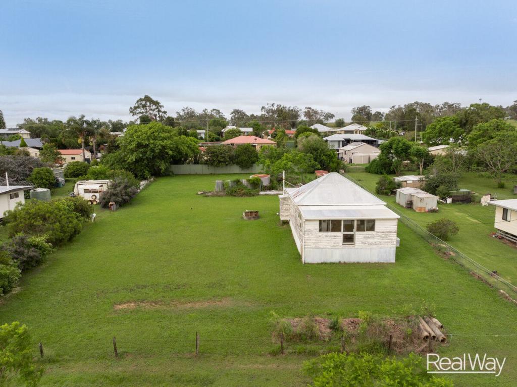 5 Lilly St, Goombungee, QLD 4354