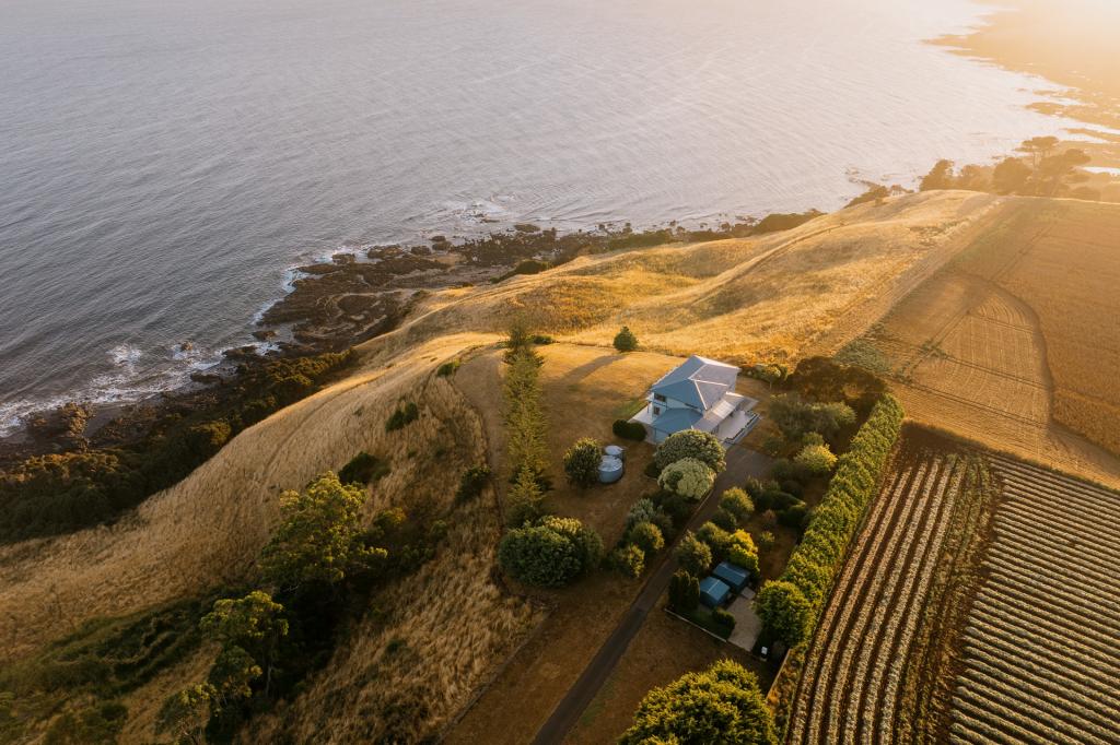 17328 BASS HWY, BOAT HARBOUR, TAS 7321