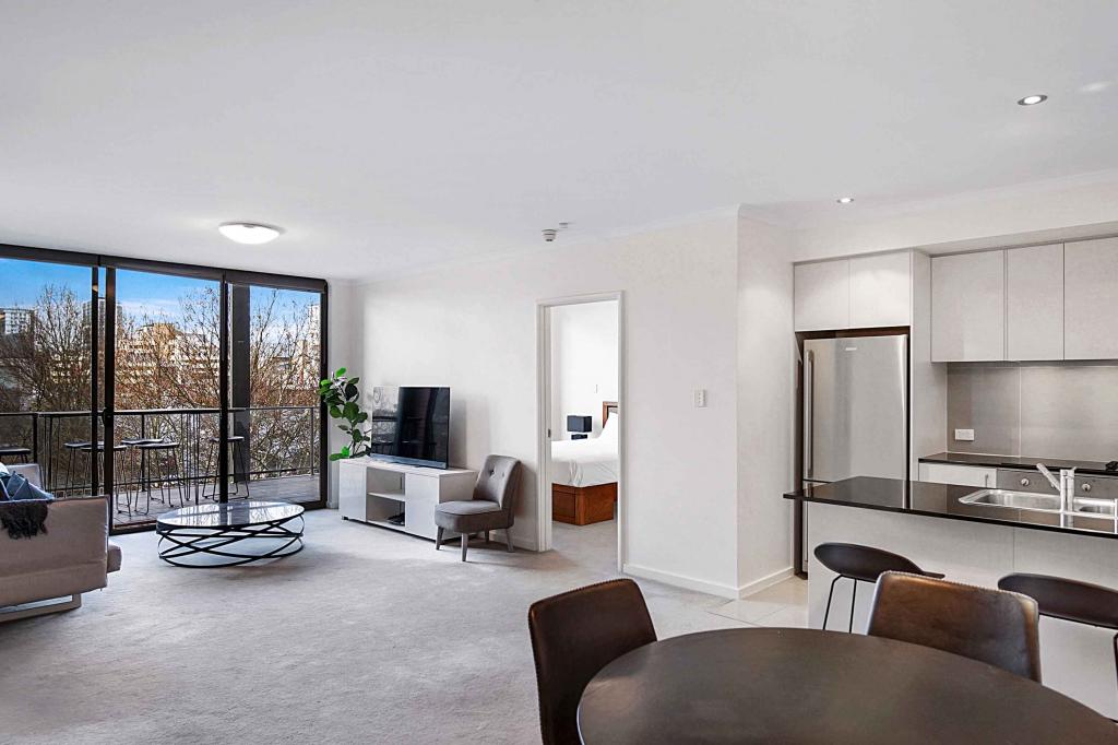 13/89 Lake St, Northbridge, WA 6003