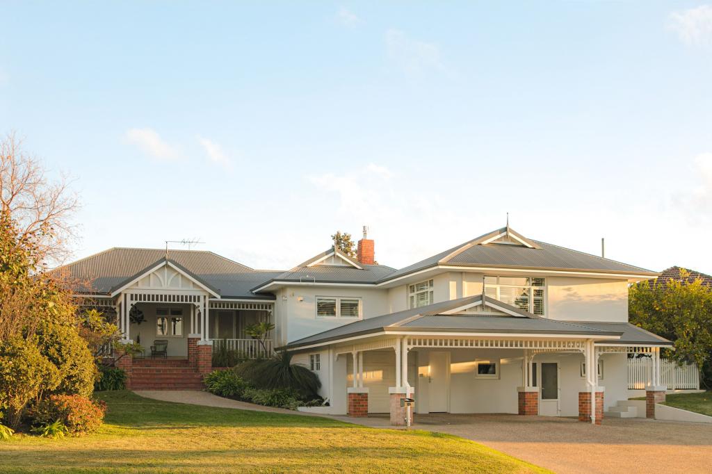 13 Elimatta Way, City Beach, WA 6015