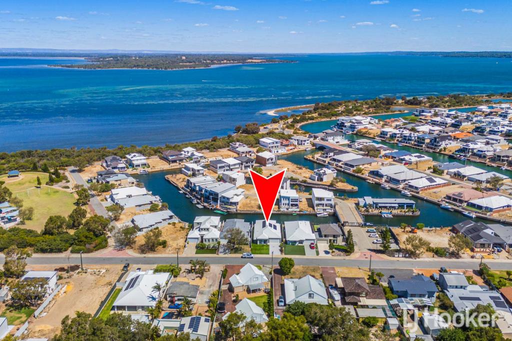 99 Queen Pde, Wannanup, WA 6210