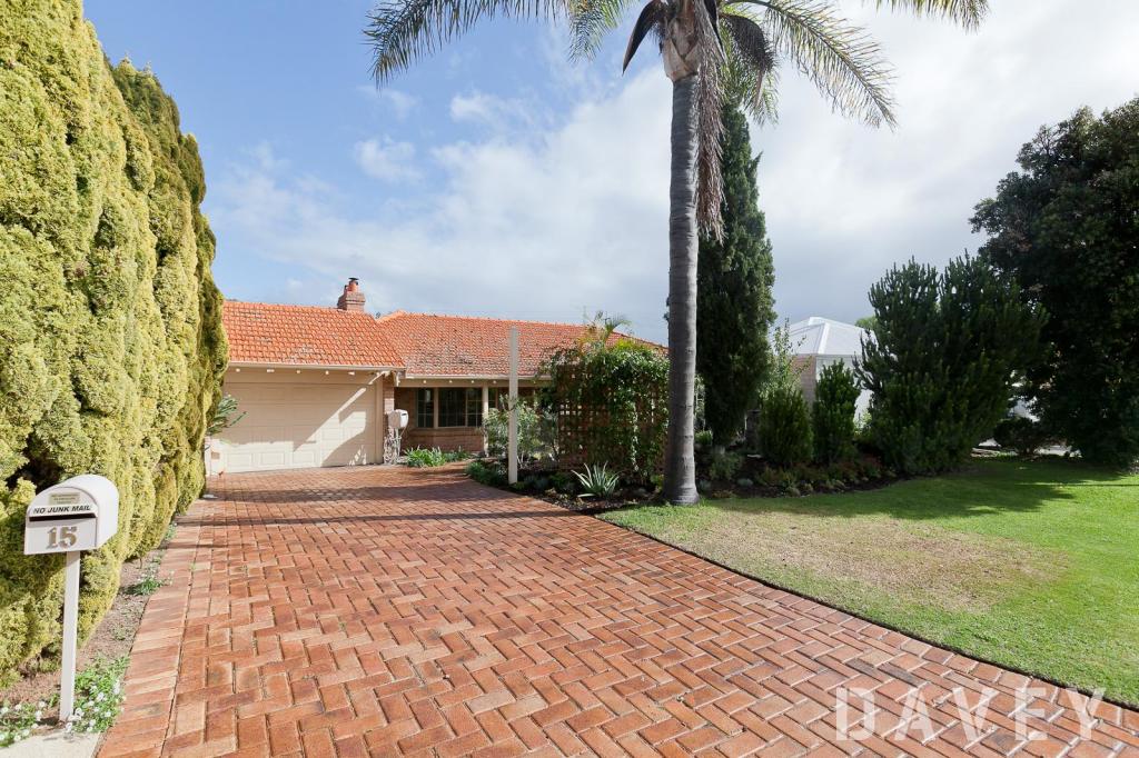 15 Hayfield Way, Duncraig, WA 6023