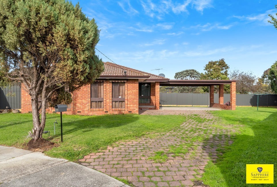 8 Yeovil Ct, Craigieburn, VIC 3064