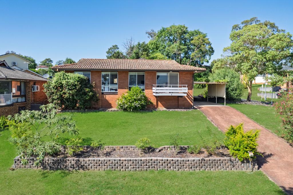 11 The Parkway, Bradbury, NSW 2560