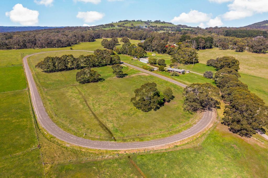 769 Bacchus Marsh Rd, Bullengarook, VIC 3437